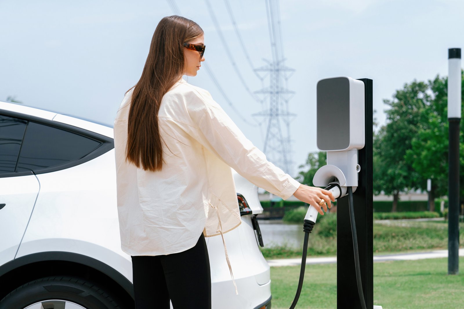 UK’s Government Electric Car Grant Explained